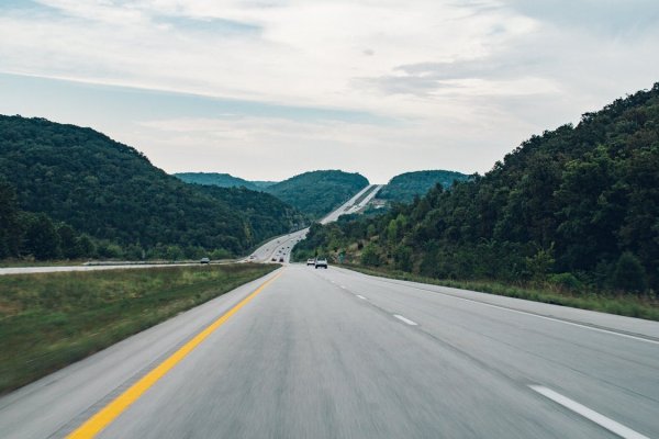 欧洲-中国西部国际公路的三个路段或在2023年前开通