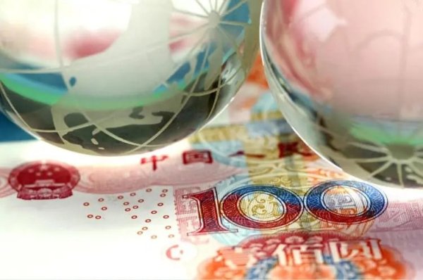 前7个月中俄贸易额977.14亿美元，莫斯科交易所人民币日交易量首次超越美元