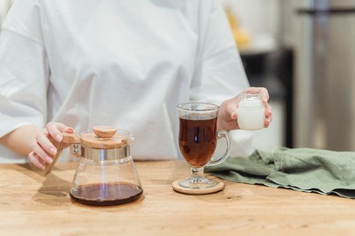 武汉发出首列至莫斯科的茶叶出口专列